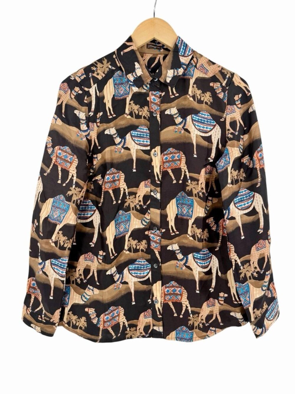 J.MCLAUGHLIN Women's Brown Camel Print Button Front Silk/Viscose L/S Blouse - Picture 2 of 6